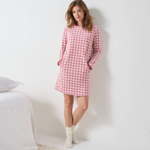 Chemise de nuit courte polaire imprim&eacute;  "pied de coq" (rose)