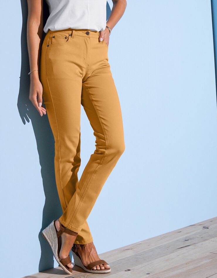 Pantalon coupe fuselée couleur (safran) Pantalon coupe fuselée couleur (safran)