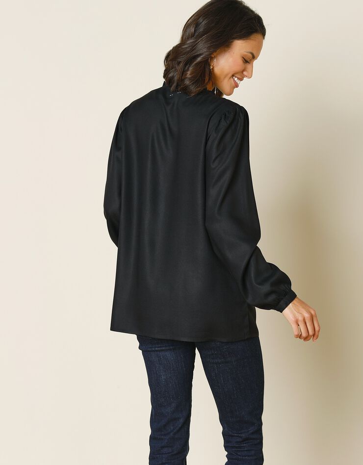 Blouse boutonnée twill et macramé (noir) Blouse boutonnée twill et macramé (noir)