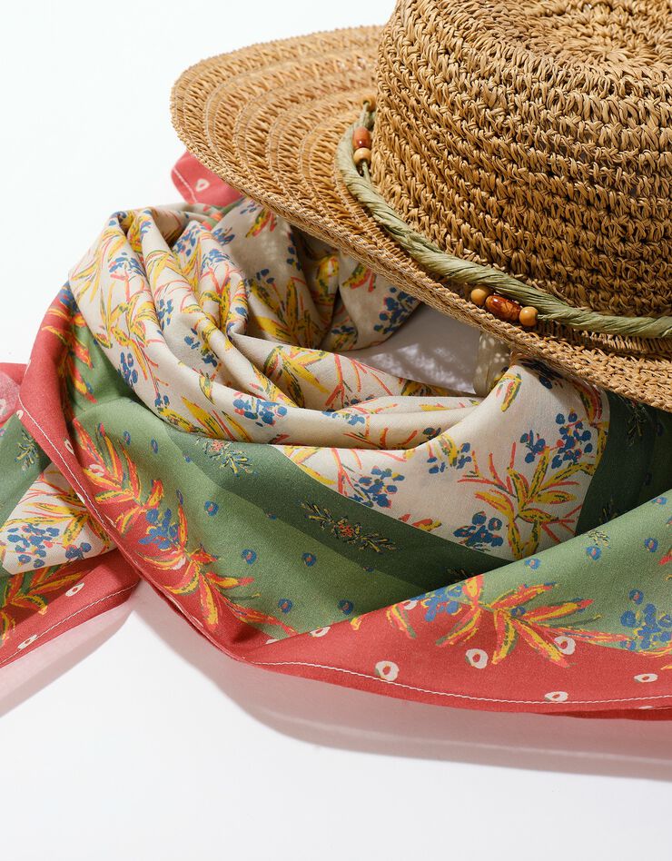 Foulard fabriqué en France imprimé fleurs, 100 x 100 cm  - coton (écru / vert amande)