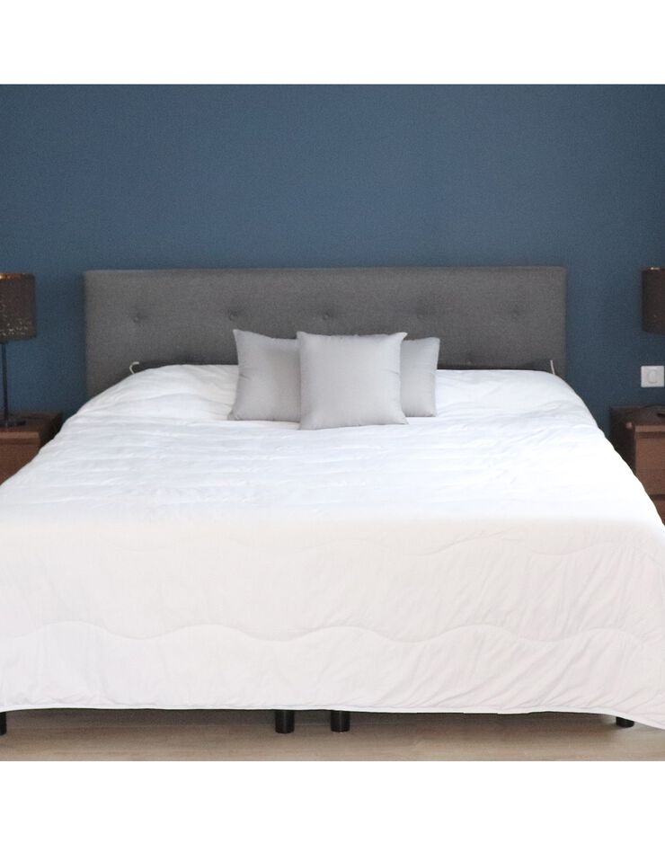 Couette Dacron® Eco - 200g/m2 (blanc) Couette Dacron® Eco - 200g/m2 (blanc)
