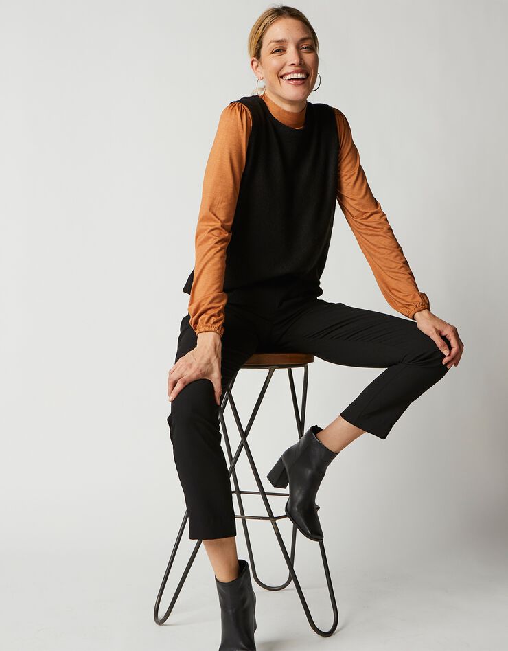 Pull sans manches col rond (noir) Pull sans manches col rond (noir)