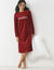 Chemise de nuit en velours imprimé pois  (cerise / écru)