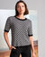 Pull manches courtes, motif graphique jacquard (noir / écru)