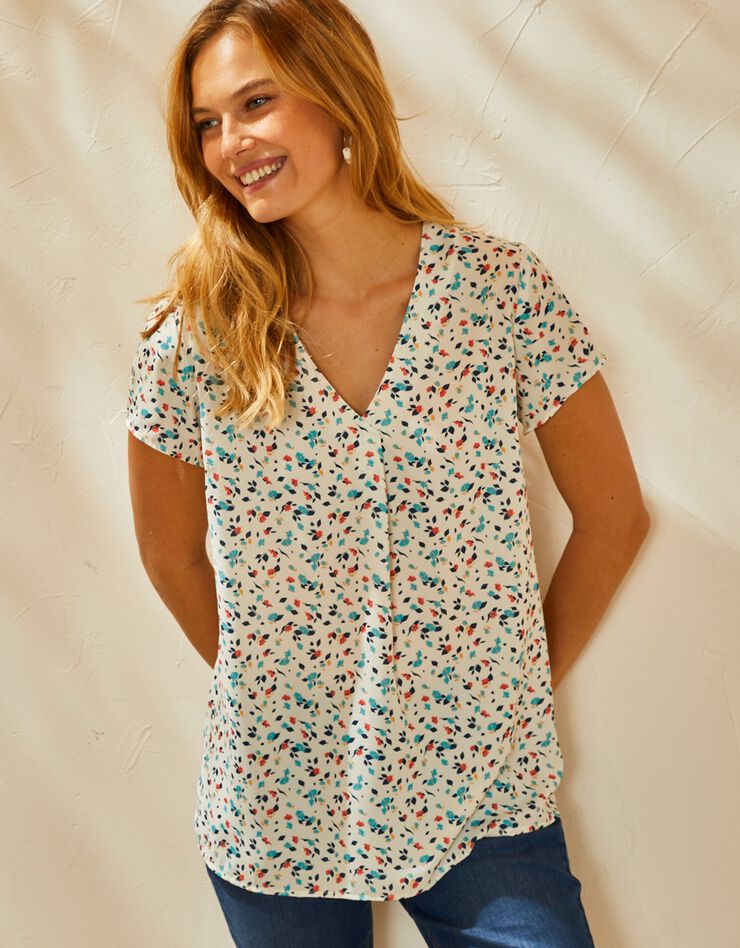 Blouse V manches courtes, crêpe imprimé feuilles (blanc / bleu) Blouse V manches courtes, crêpe imprimé feuilles (blanc / bleu)