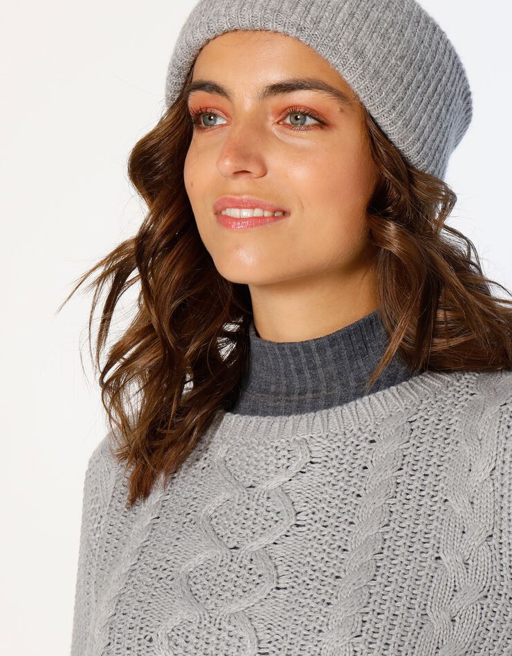 Pull col rond, maille torsadée (gris) Pull col rond, maille torsadée (gris)