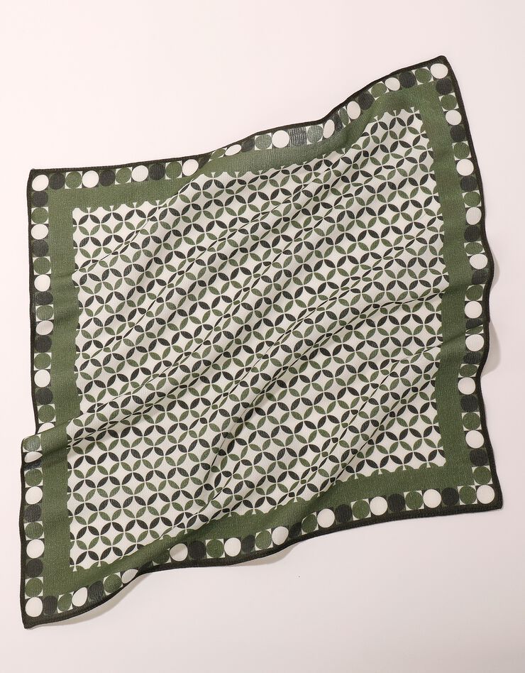 Foulard fabriqué en France imprimé graphique, 48x48 cm - coton biologique(1) (kaki / noir) Foulard fabriqué en France imprimé graphique, 48x48 cm - coton biologique(1) (kaki / noir)