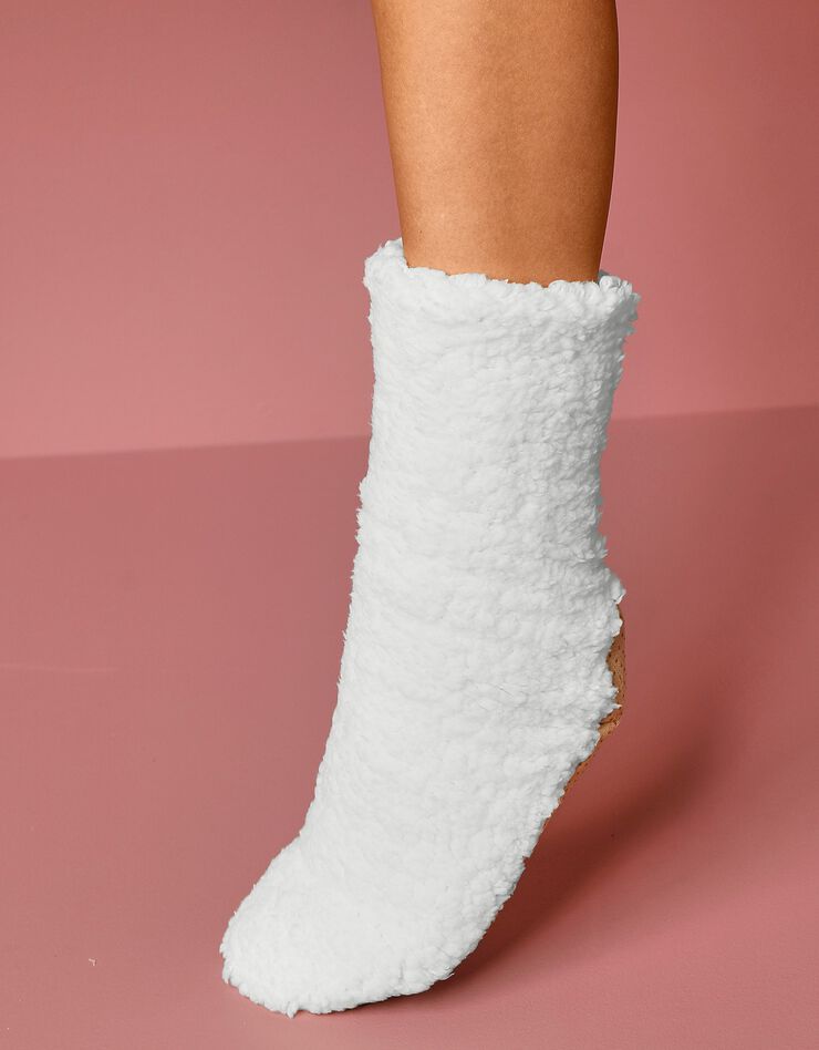 Chaussons-chaussettes cocooning en maille bouclette (écru) Chaussons-chaussettes cocooning en maille bouclette (écru)