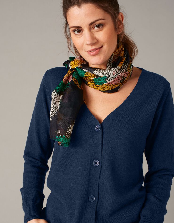 Gilet boutonné col V, laine d'agneau (marine) Gilet boutonné col V, laine d'agneau (marine)