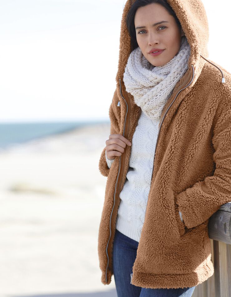 Manteau bouclette à capuche zippé (caramel) Manteau bouclette à capuche zippé (caramel)