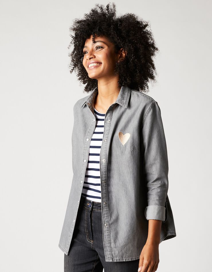 Chemise jean brodé coeur (gris) Chemise jean brodé coeur (gris)