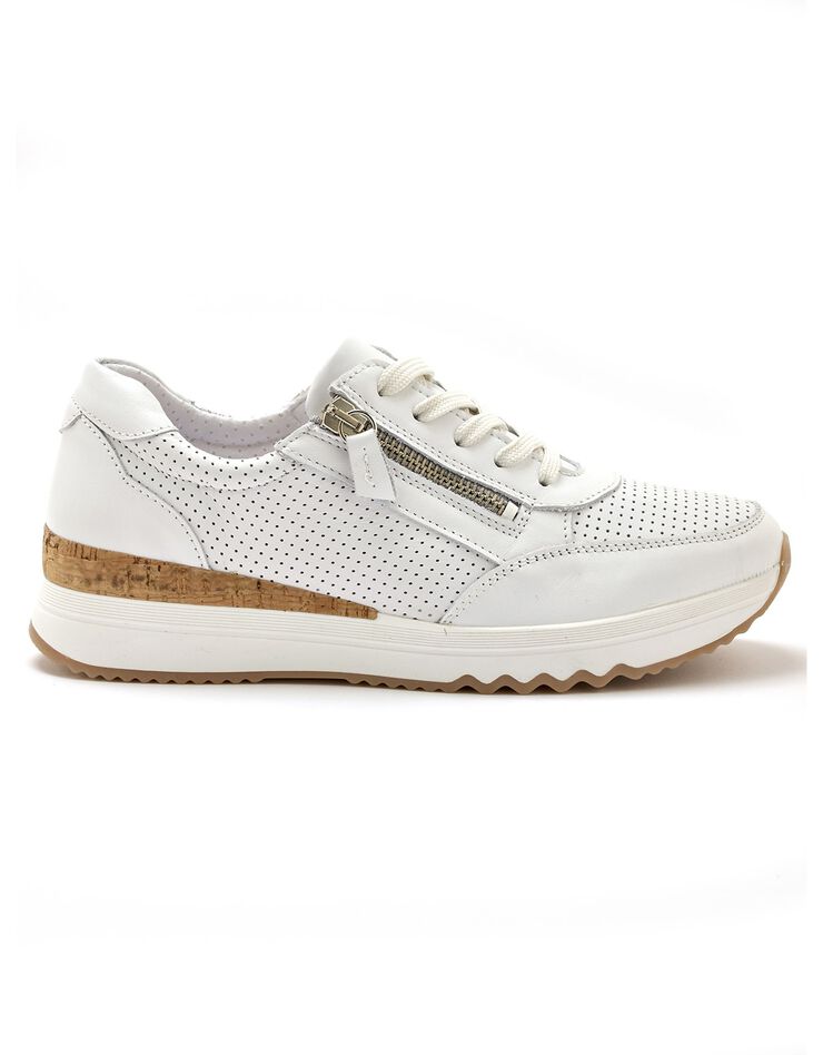 Baskets dessus cuir perforé - largeur confort (blanc) Baskets dessus cuir perforé - largeur confort (blanc)