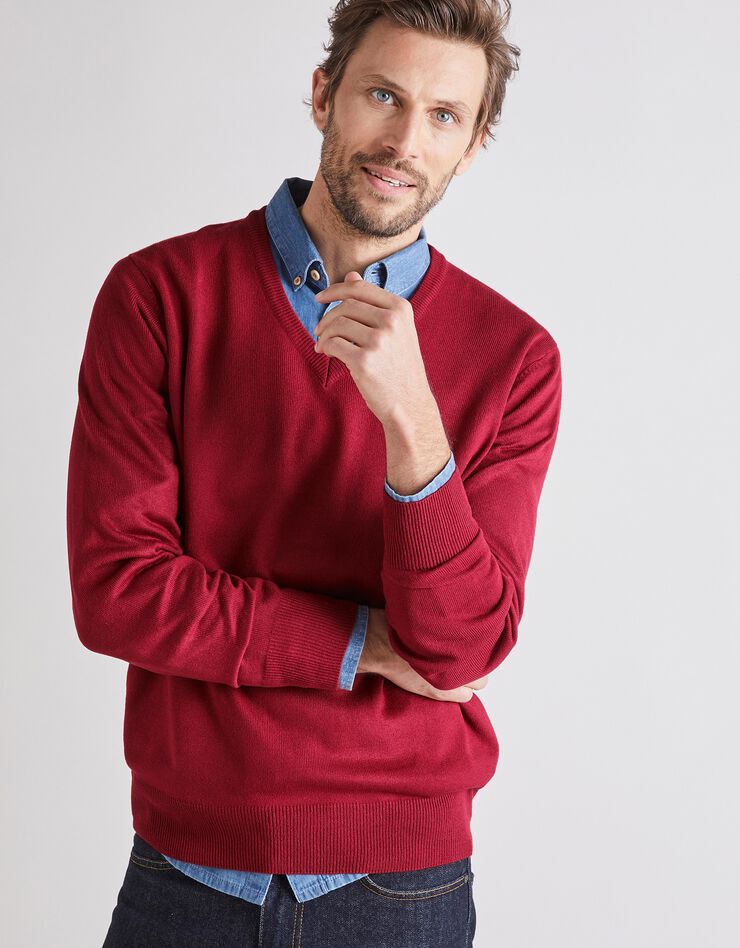 Pull col V 80% laine (rouge carmin) Pull col V 80% laine (rouge carmin)