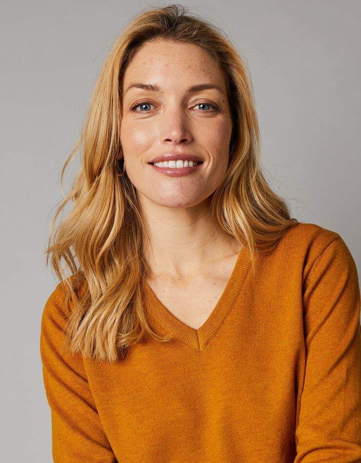 Pull col V, laine d'agneau (ocre) Pull col V, laine d'agneau (ocre)