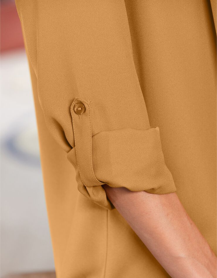 Blouse boutonnée à plis évasée unie, crêpe (safran) Blouse boutonnée à plis évasée unie, crêpe (safran)