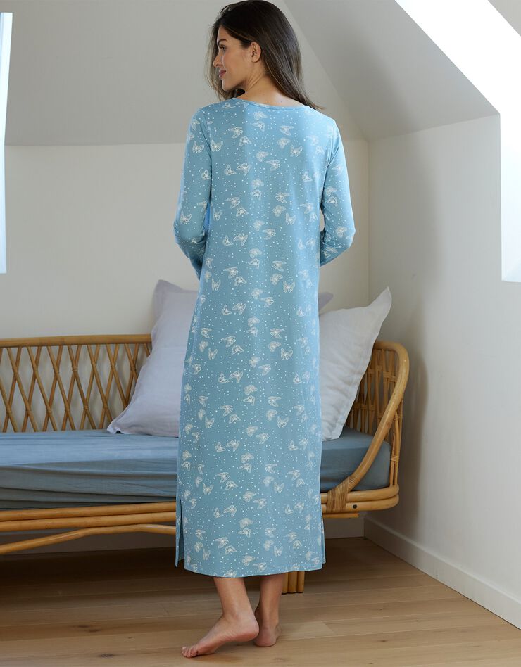 Chemise de nuit longue manches longues imprimée "papillons" (bleu grisé) Chemise de nuit longue manches longues imprimée "papillons" (bleu grisé)