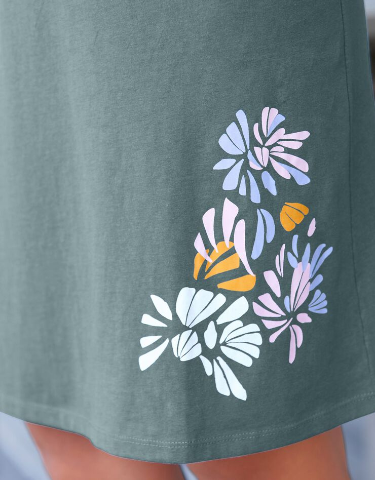 Chemise de nuit manches courtes imprimée "pétales de fleurs" (vert sauge)