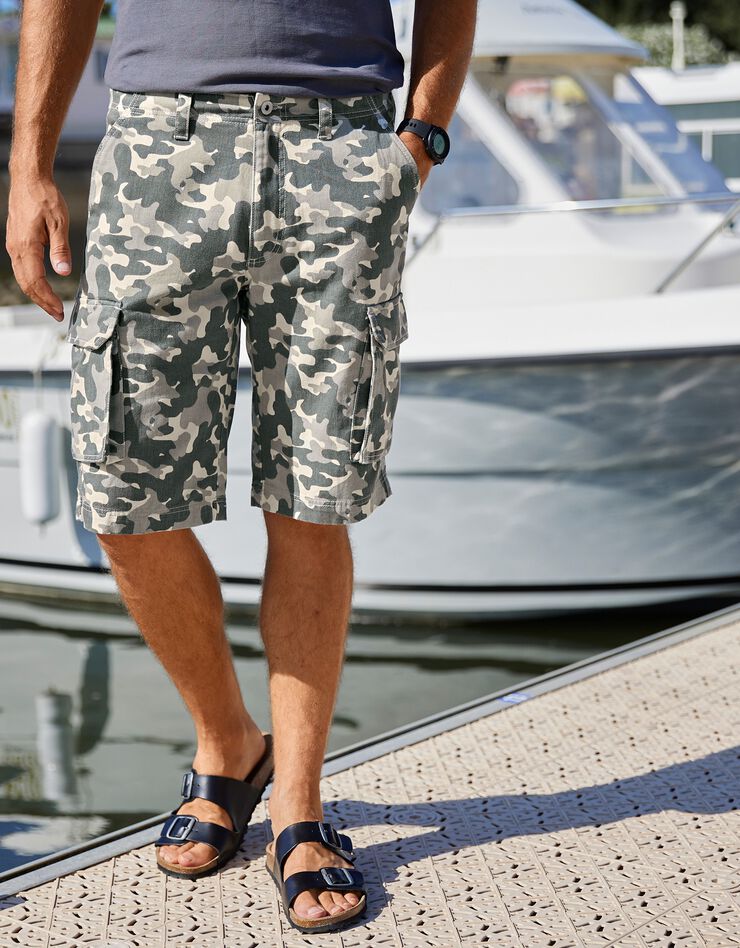 Bermuda toile imprimé camouflage (kaki clair) Bermuda toile imprimé camouflage (kaki clair)