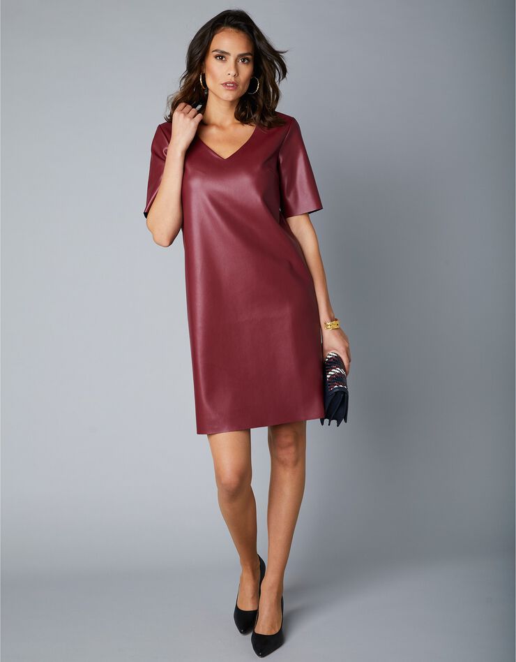 Robe courte aspect cuir(1) (rouge foncé) Robe courte aspect cuir(1) (rouge foncé)