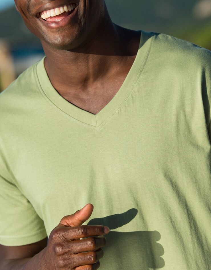 Tee-shirt col V manches courtes (vert)
