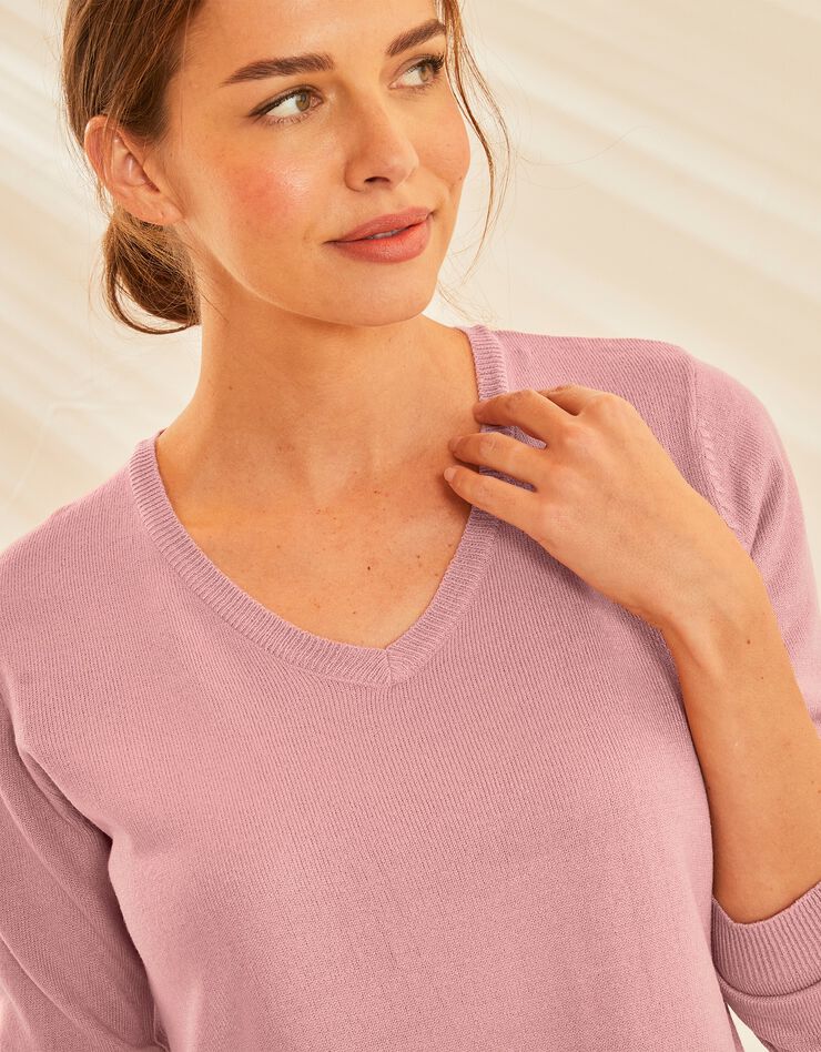 Pull col V toucher cachemire (rose grisé) Pull col V toucher cachemire (rose grisé)