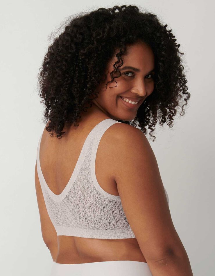 Bralette invisible "Zero feel Lace" sans armatures (ivoire) Bralette invisible "Zero feel Lace" sans armatures (ivoire)