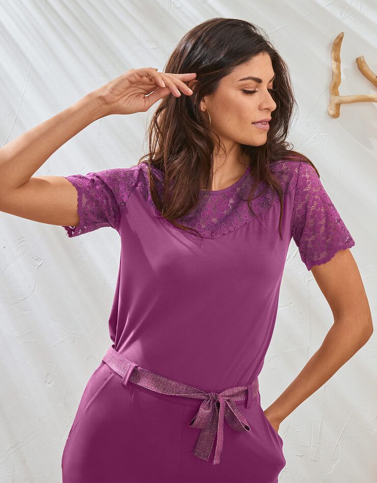 Tee-shirt dentelle col rond manches courtes uni (violine) Tee-shirt dentelle col rond manches courtes uni (violine)