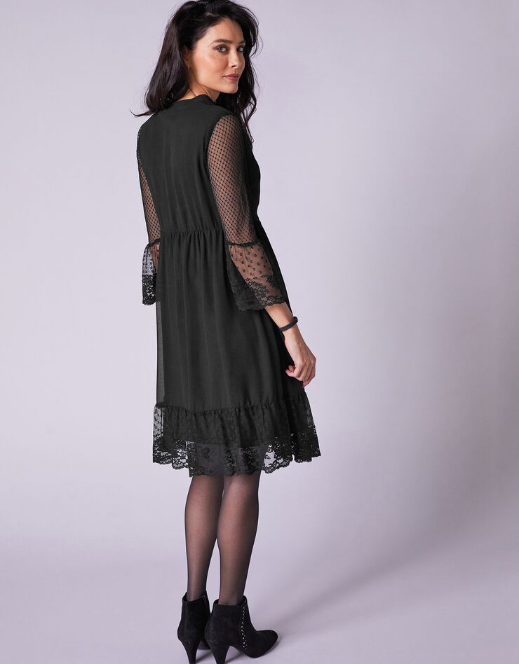 Robe dentelle manches 3/4 (noir) Robe dentelle manches 3/4 (noir)