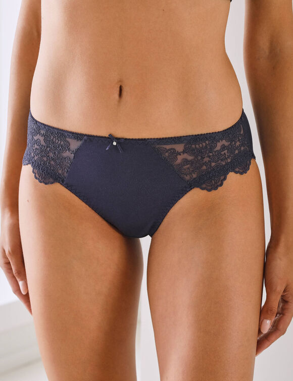 Slip maille satinée et tulle brodé Caprera (marine)