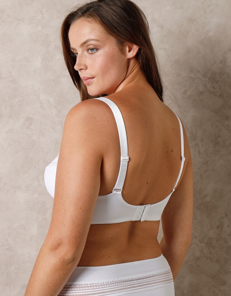 Soutien-gorge minimiseur effet seconde peau invisible Albury- avec armatures (blanc) Soutien-gorge minimiseur effet seconde peau invisible Albury- avec armatures (blanc)