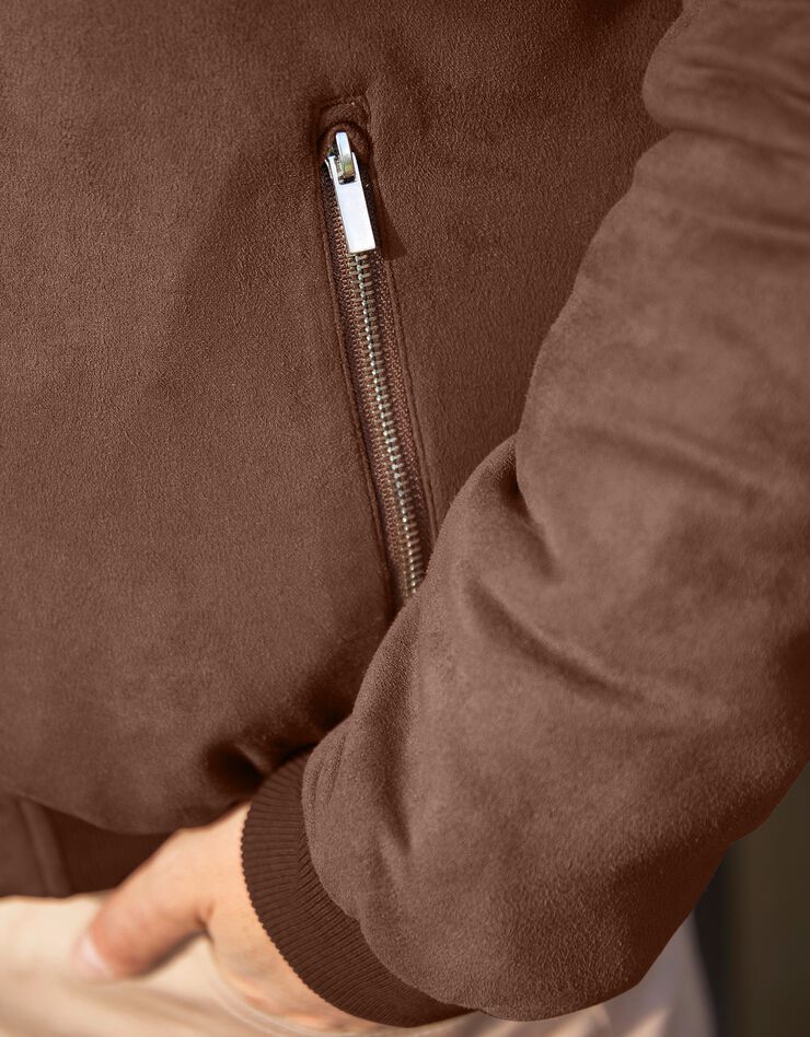 Blouson zippé toucher velours (marron) Blouson zippé toucher velours (marron)