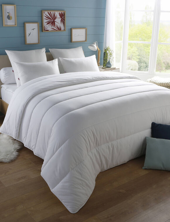 Couette anti punaises de lit et antibactérien - 300g/m2 (blanc)