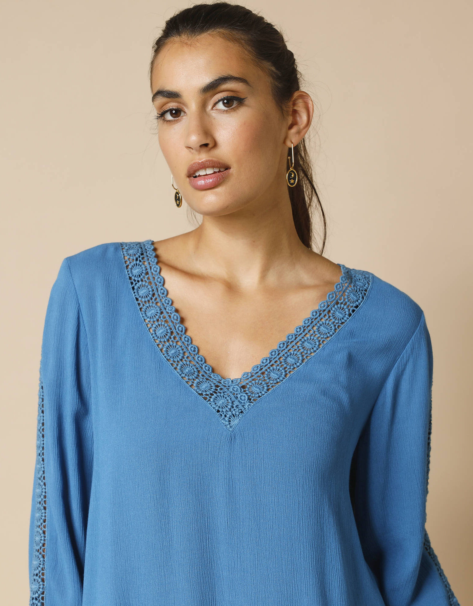 Maje | PRÊT-À-PORTER Robe à volants et détails dentelles Bleu Ciel