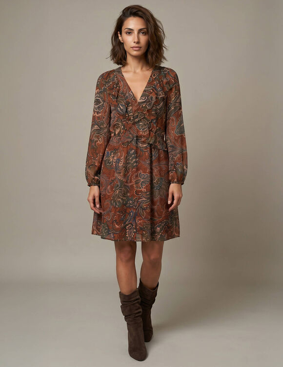 Robe courte manches 3/4, col V volant&eacute;, voile imprim&eacute; fleurs indiennes (chocolat / vert)