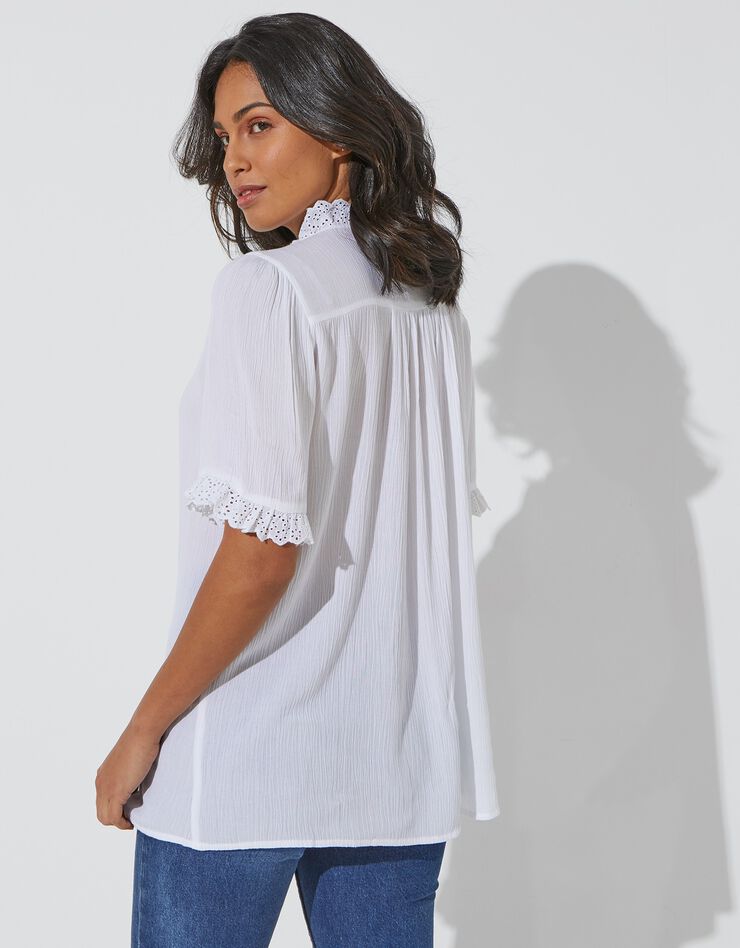 Blouse col volanté broderie anglaise (blanc) Blouse col volanté broderie anglaise (blanc)