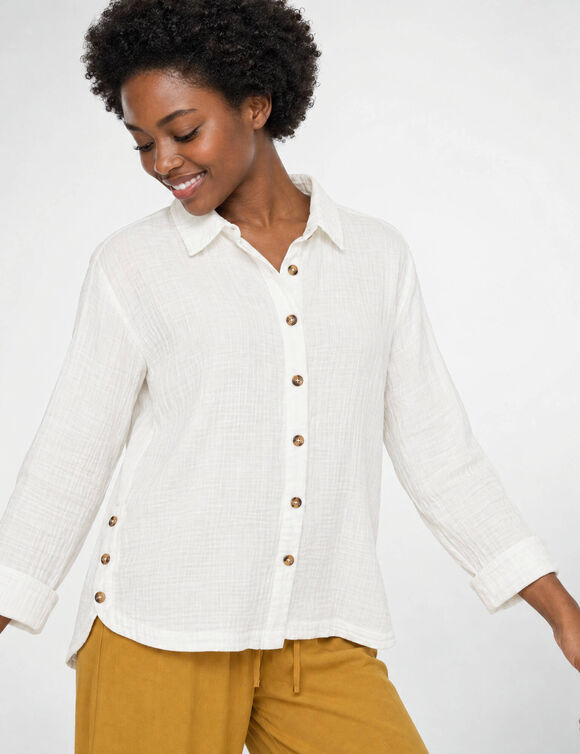 Chemise boutonn&eacute;e unie, gaze de coton (blanc)
