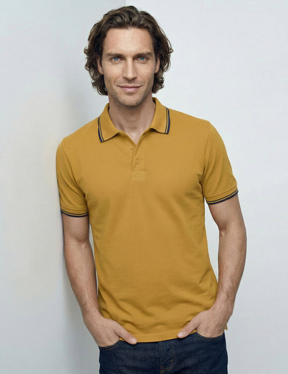Polo uni maille piqu&eacute;e manches courtes (miel)