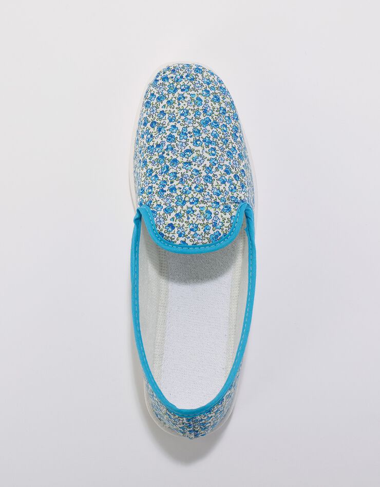 Pantoufles forme charentaise fleuries (bleu) Pantoufles forme charentaise fleuries (bleu)