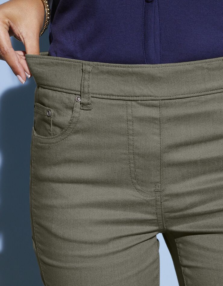 Pantalon stretch coutures affinantes (kaki) Pantalon stretch coutures affinantes (kaki)