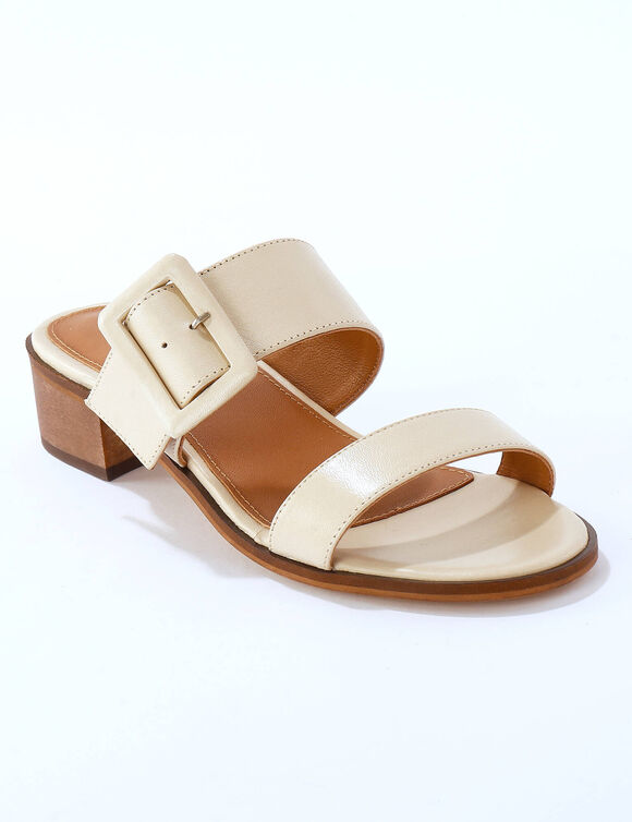 Mules en cuir à talon (crème)