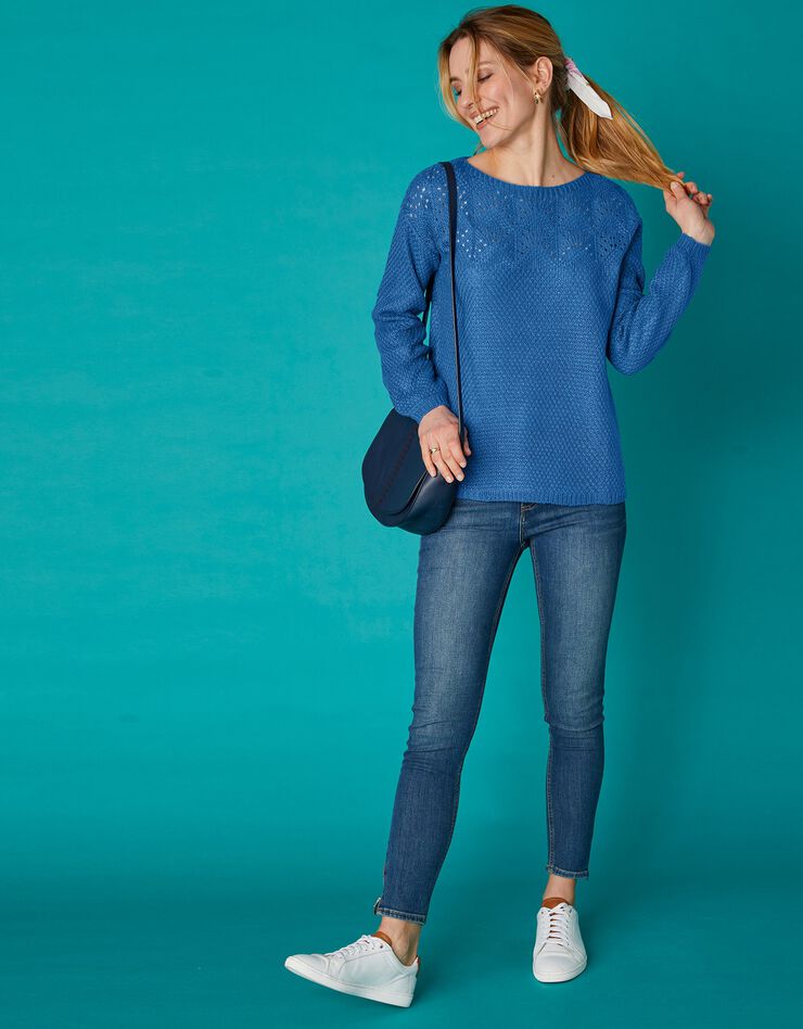 Pull col bateau, maille ajourée toucher mohair (bleu grisé) Pull col bateau, maille ajourée toucher mohair (bleu grisé)