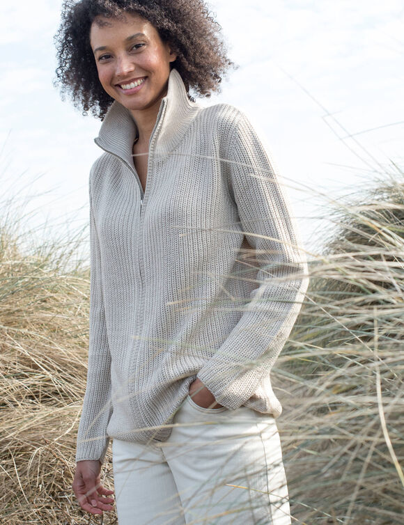 Gilet zipp&eacute; col montant, maille anglaise (beige chin&eacute;)