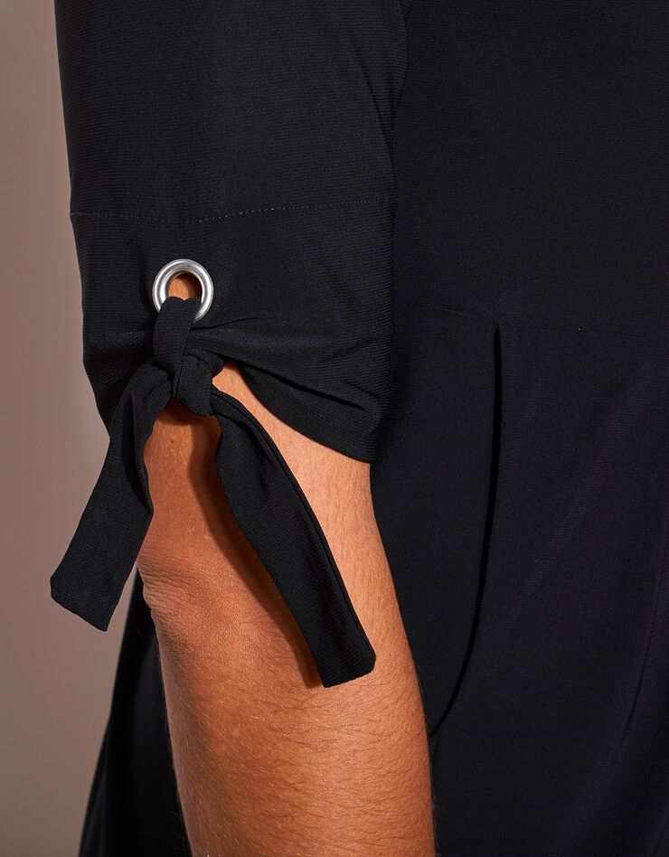 Robe unie manches aux coudes (noir) Robe unie manches aux coudes (noir)