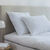 Oreiller microfibre, confort médium (blanc)