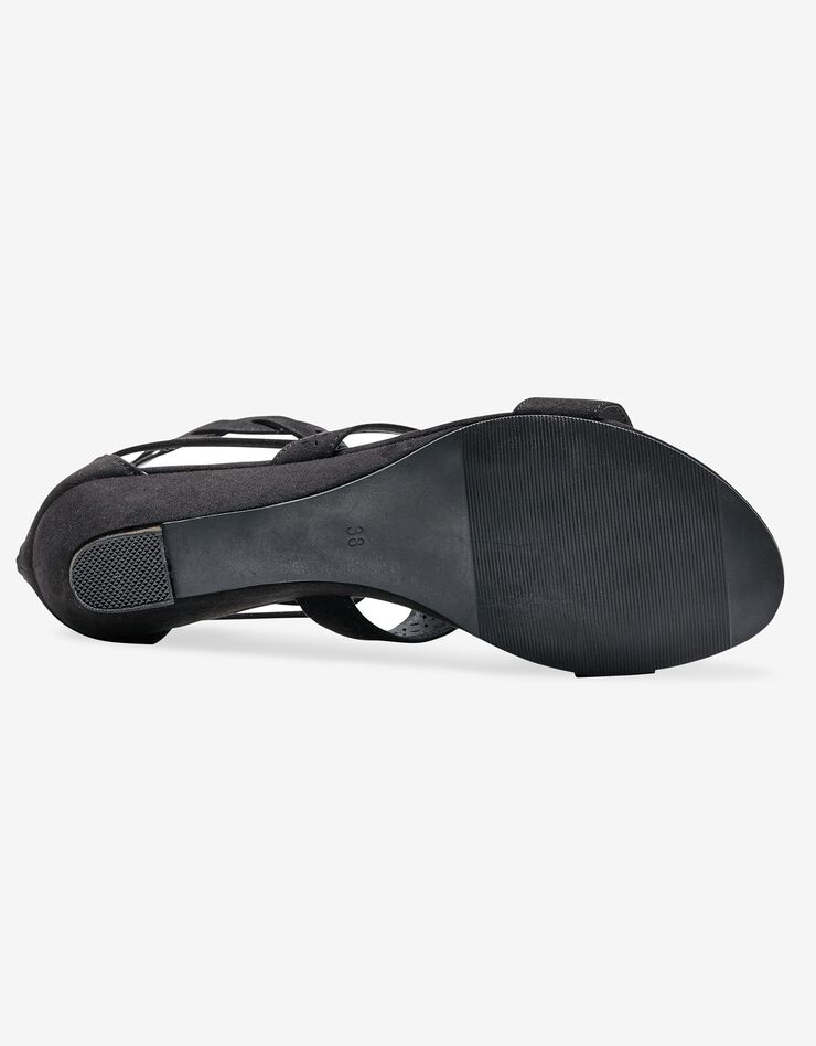 Sandales compensées tressées et perforées (noir) Sandales compensées tressées et perforées (noir)