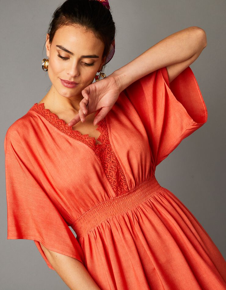 Robe longue fluide décolleté macramé (paprika)