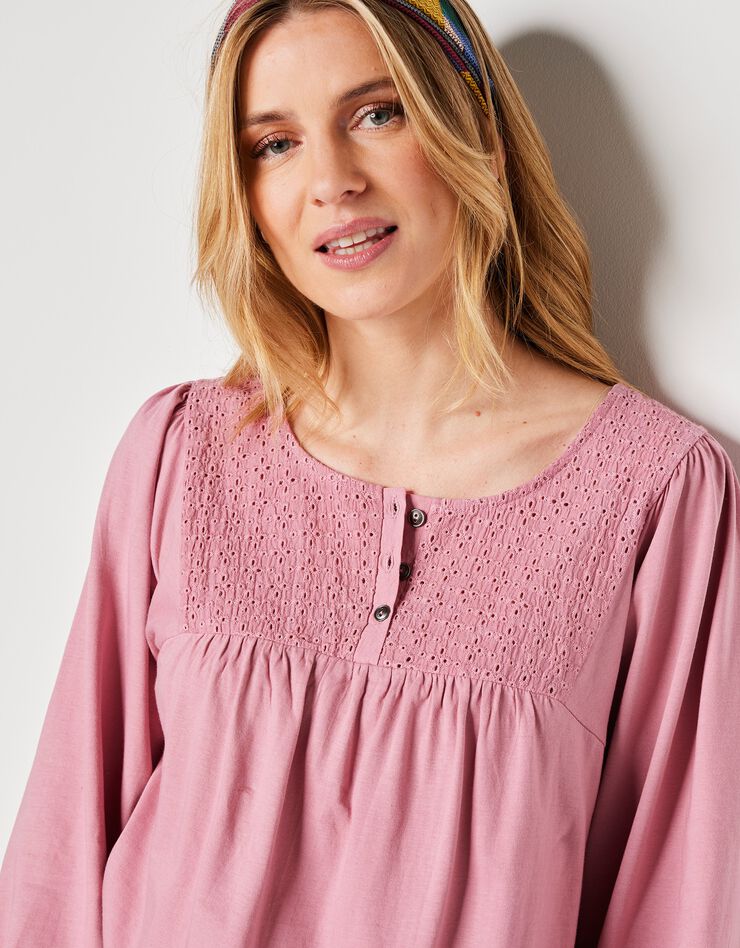 Tee-shirt manches 3/4, empiècement broderie anglaise (rose grisé) Tee-shirt manches 3/4, empiècement broderie anglaise (rose grisé)