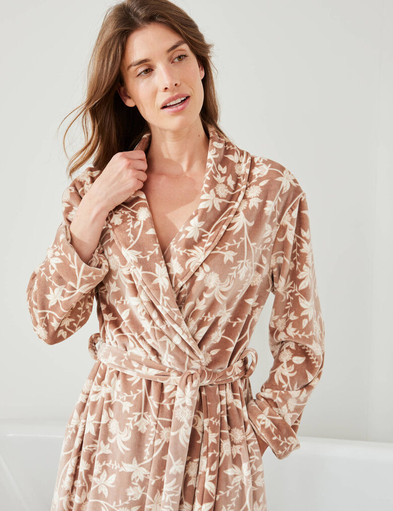 Robe De Chambre Blanche Porte