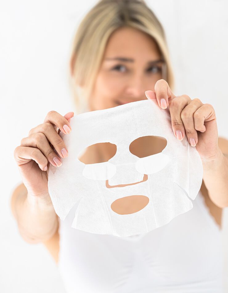 Masque de soin anti-âge en lyocell imprégné Institut L'Action® - raisin, lot de 4 (raisin)