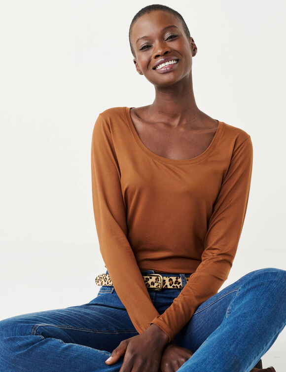 T-shirt col rond uni, maille douce (caramel)